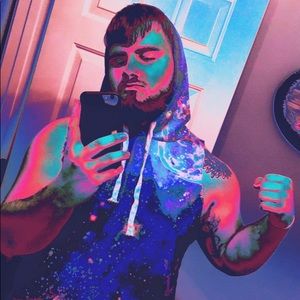 Meet your Posher, Chris